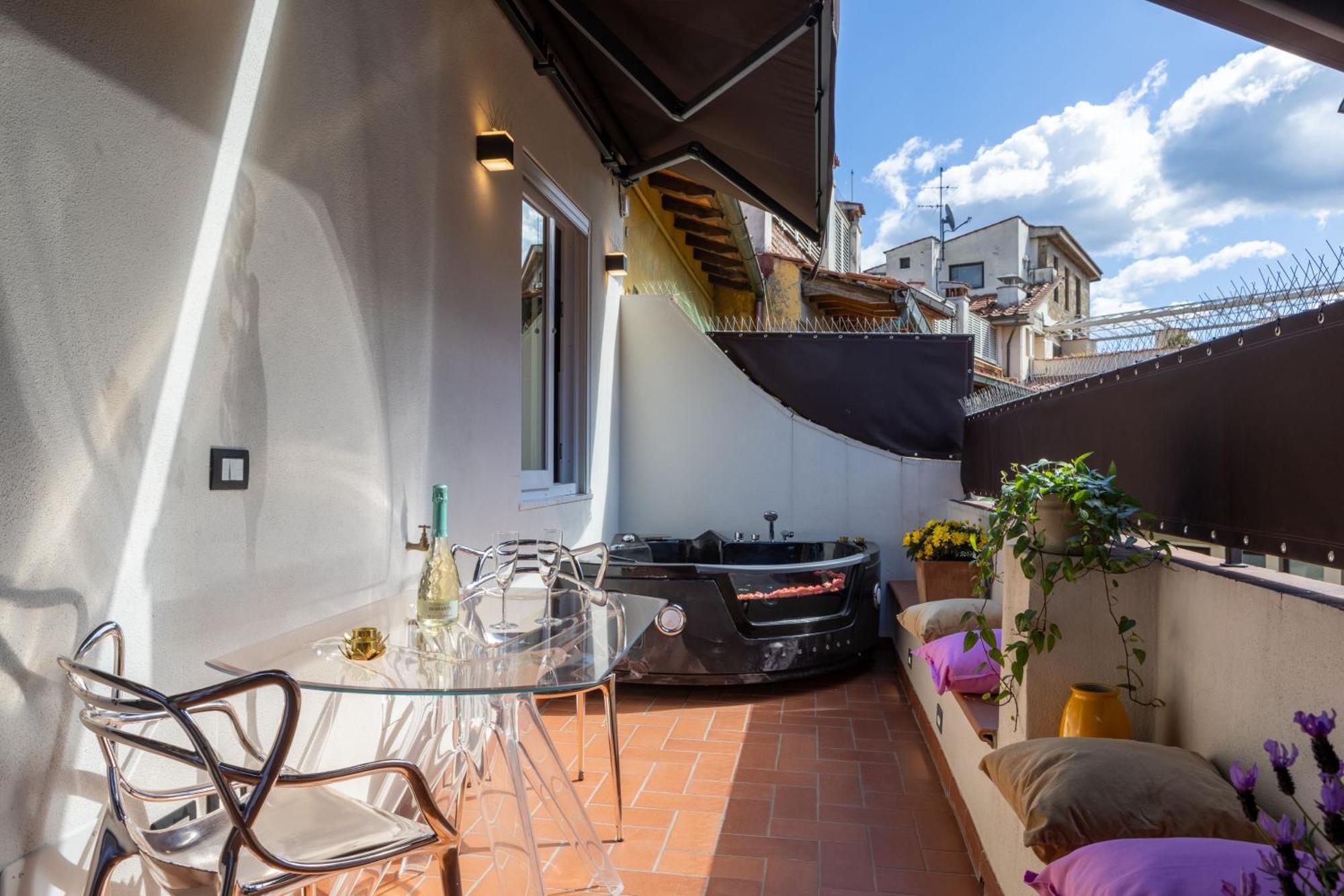 Appartamento Ponte Vecchio Terrace With Jacuzzi